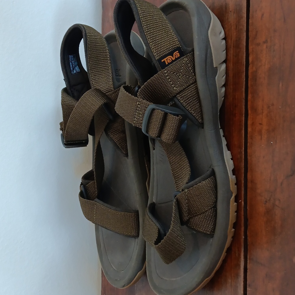 TEVA Olive Green Strappy Sandals SZ 11 - Picture 4 of 5